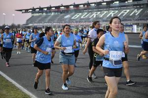 BIB: 50261, 51025, 2223, 5054
                            <button type="button" onclick="openModal(10463602)" class="btn btn-primary btn-sm float-right btn-popup" data-toggle="modal" data-target=".modal-high-quality">
                        <i class="fas fa-shopping-cart"></i> Add to Cart
                    </button>
                                            <button type="button" onclick="isThisMe(10463602, true)" class="btn btn-success btn-sm float-right btn-popup btn-isme hidden" data-toggle="tooltip" data-placement="bottom" title="นี่คือรูปของคุณใช่ไหม คลิกที่นี่เพื่อเอาเข้าอัลบั้ม">
                        <i class="fas fa-plus"></i> Add to album
                    </button>
                    <button type="button" onclick="isThisMe(10463602, false)" class="btn btn-warning btn-sm float-right btn-popup btn-isnotme hidden">
                        <i class="fas fa-ban"></i> Remove from album
                    </button>